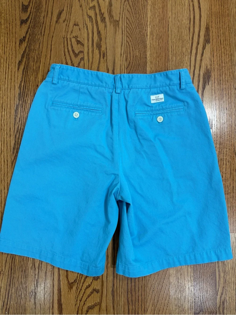 Vineyard Vines 9